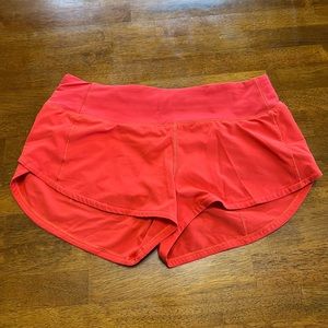 Lululemon Speed Up Low Rise Lined Short 2.5” size 4 Carnation Red